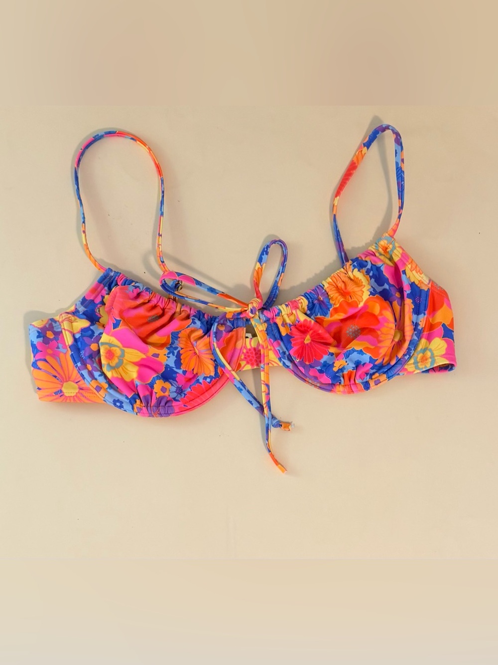 Kulani Kinis "Sapphire Sun" Ruched Underwire Bikini Top - Size Large
